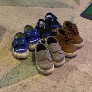 Lot of Toddler Size 5 Shoes